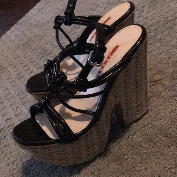Prada Wicker Platform shoes - Picture 2 of 4